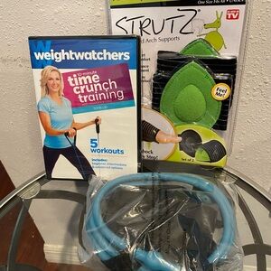 Weight Watchers jump rope workout video jump rope included. Arch support too.